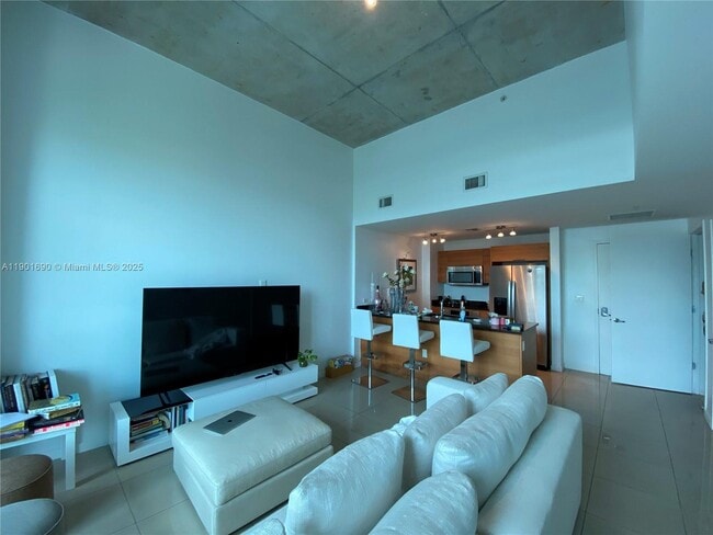 Building Photo - 3301 NE 1st Ave