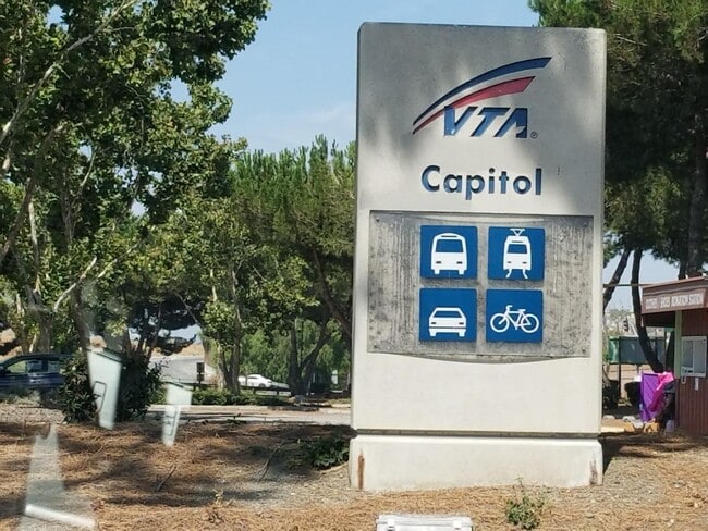 Building Photo - 2982 Larciano St