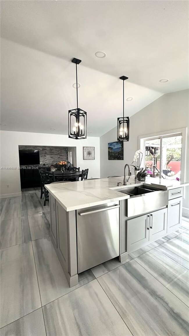 Building Photo - 13411 SW 17th Ct