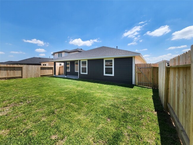 Building Photo - 30010 Ousel Falls Ln