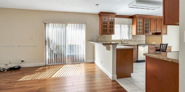 Building Photo - 1110 NW 108th Ave