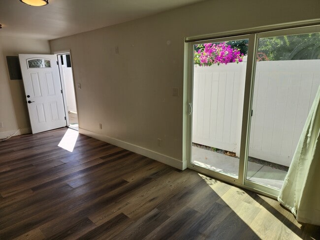 Building Photo - 19113 Bessemer St