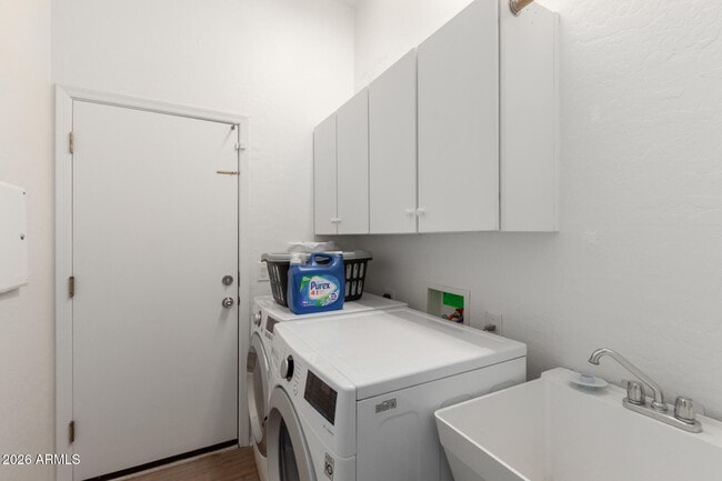 Building Photo - 26724 N 83rd Dr