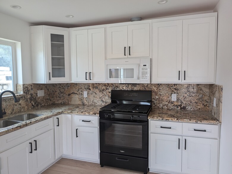 Building Photo - 20535 Rome Dr