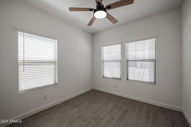 Building Photo - 7917 N 79th Ave