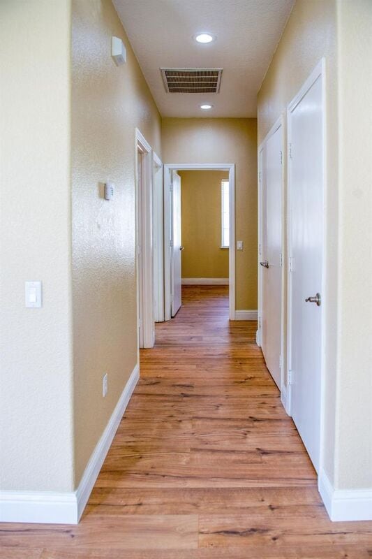 Building Photo - 1321 Secret Lake Loop