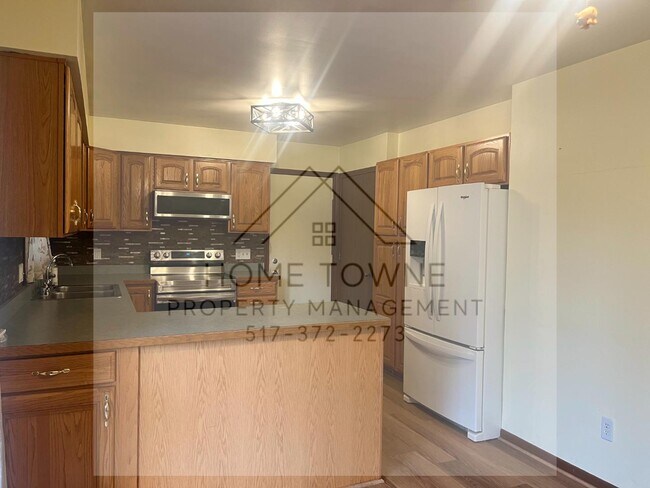 Building Photo - 1727 Kinawa Dr