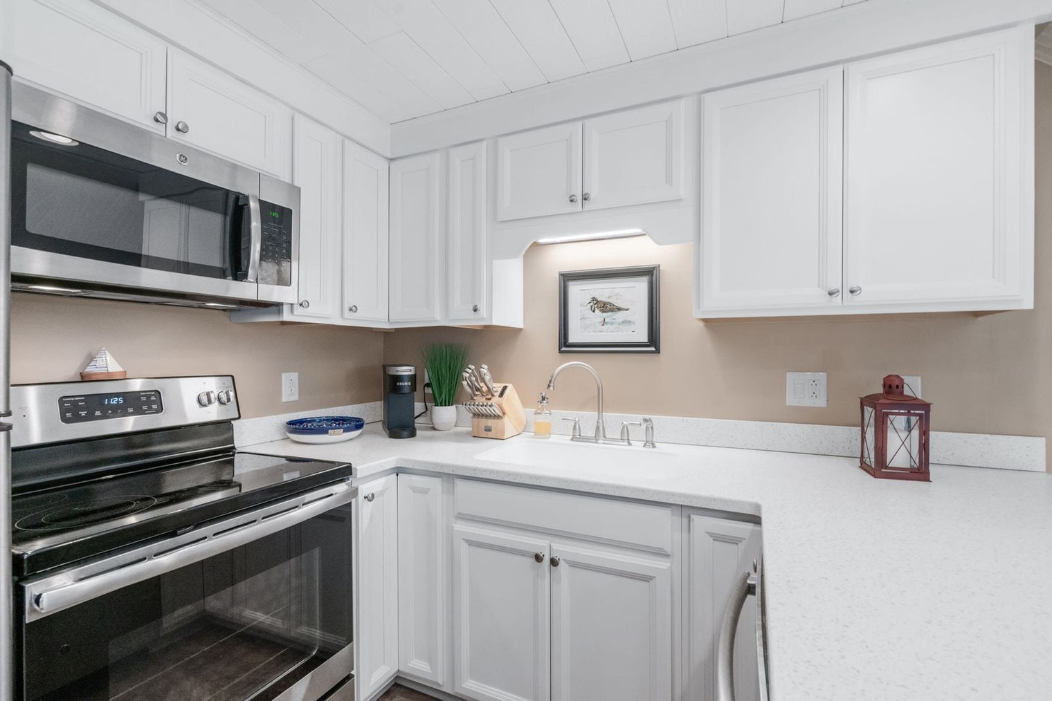 Building Photo - 1880 Auburn Ln