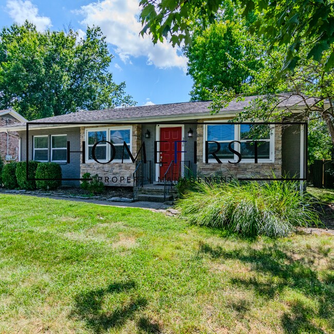 Building Photo - 216 Magnolia Dr