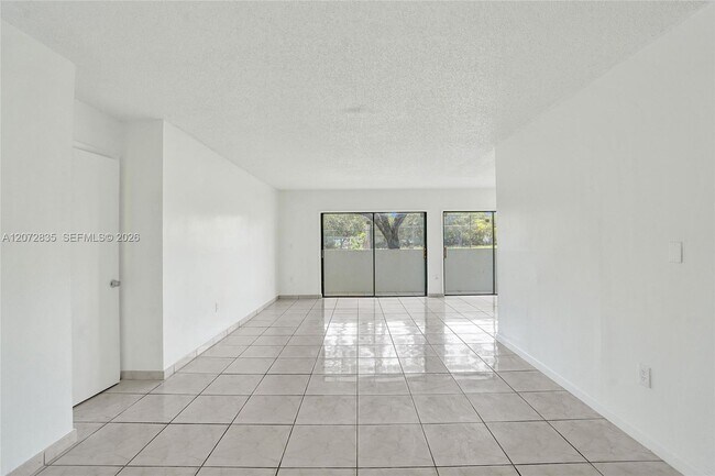 Building Photo - 5700 SW 127th Ave