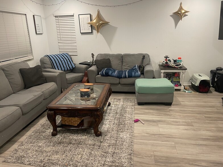 Building Photo - 32846 Crown Point Ln