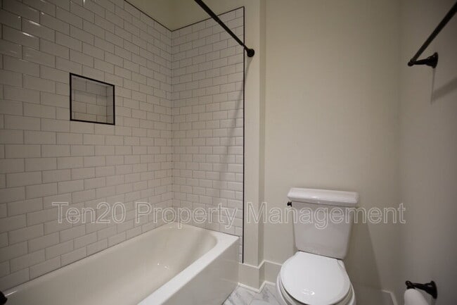 Building Photo - 1 Millington Ct