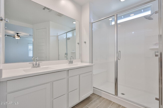 Building Photo - 17368 W Smoketree Dr