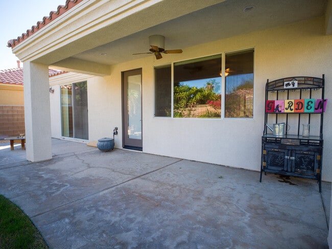 Building Photo - 42222 Revere St