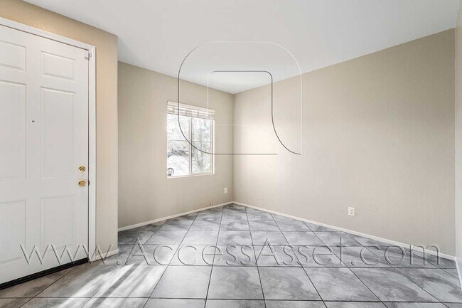 Building Photo - Spacious 3 Bed + Loft-Style Living in Lake Elsinore w/ Private Yard