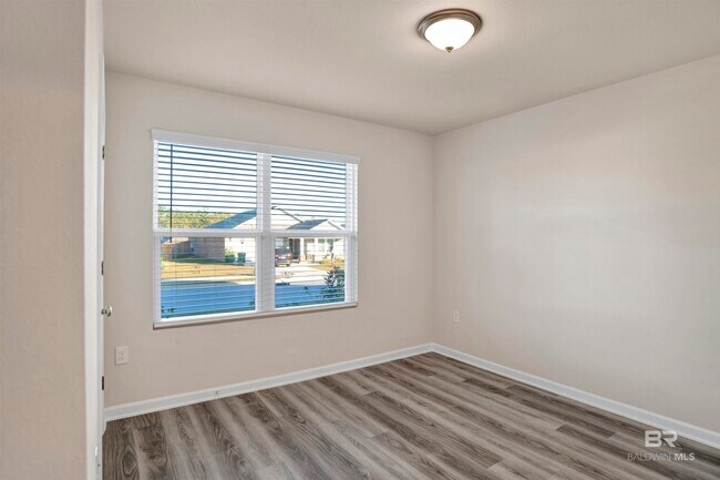 Building Photo - 32038 Lyon Rd