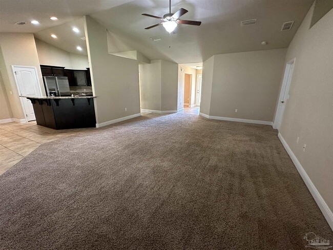 Building Photo - 4700 Belvedere Circle