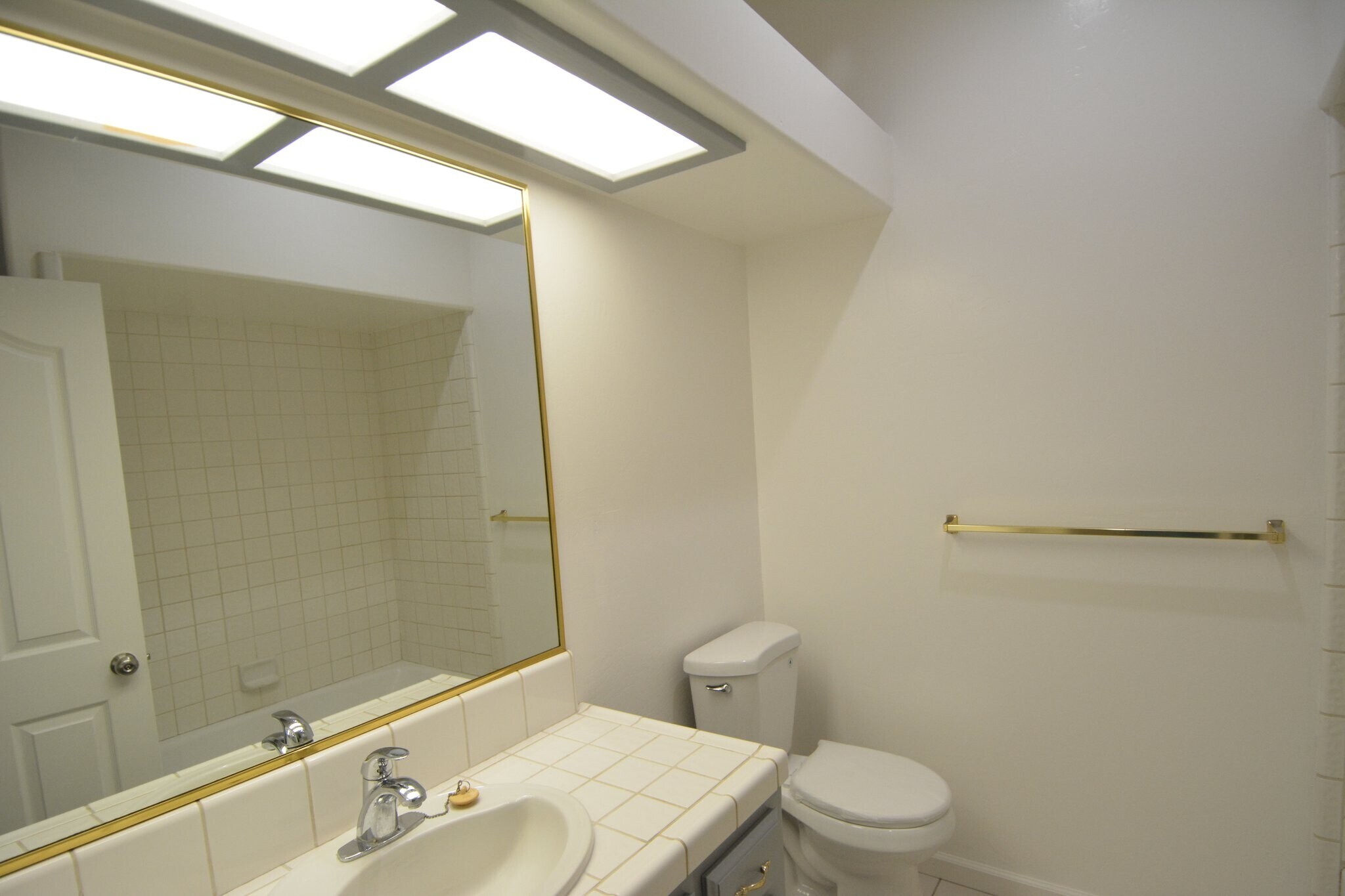 Building Photo - 5115 Snowdrift Ct