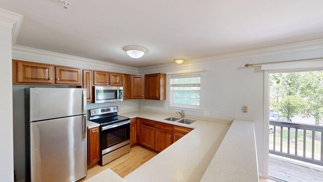 Building Photo - 3042 Barclay Way