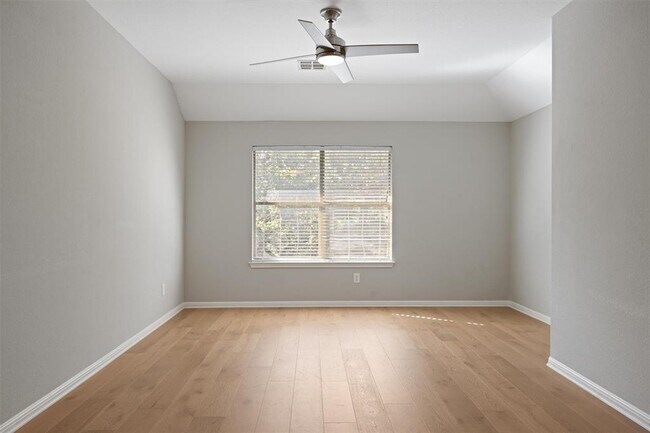 Building Photo - 11109 Claro Vista Cove