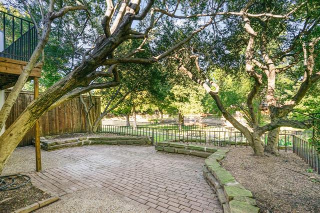 Building Photo - 2945 Country Pl Cir