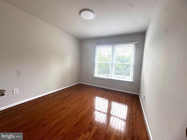 Building Photo - 5316 Ridley Ct