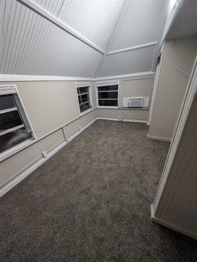 Building Photo - 700 Boston Ave