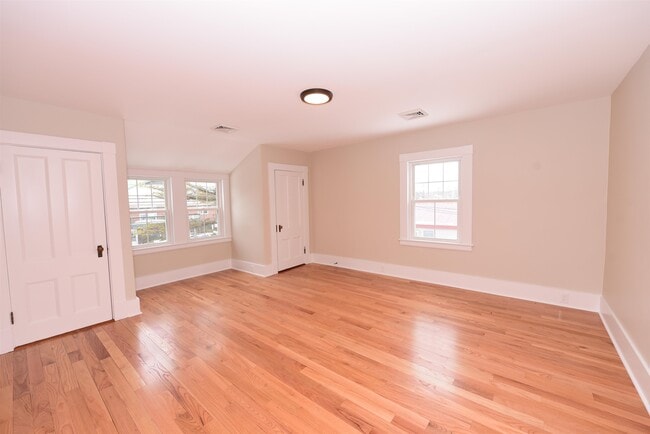 Building Photo - 2535 White Mountain Hwy