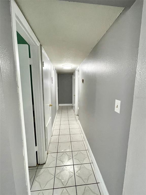 Building Photo - 3204 Sutton Dr