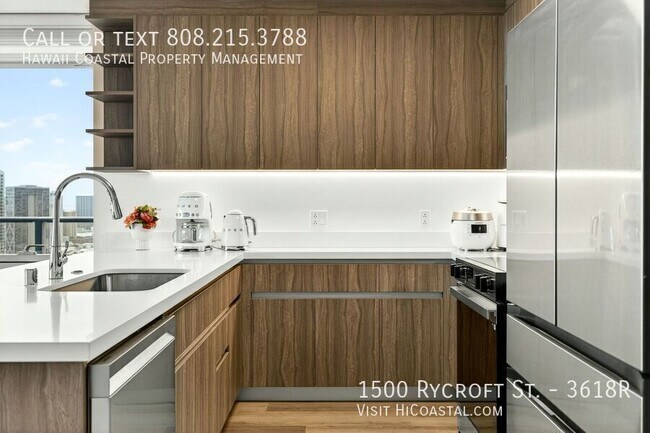 Building Photo - 1500 Rycroft St
