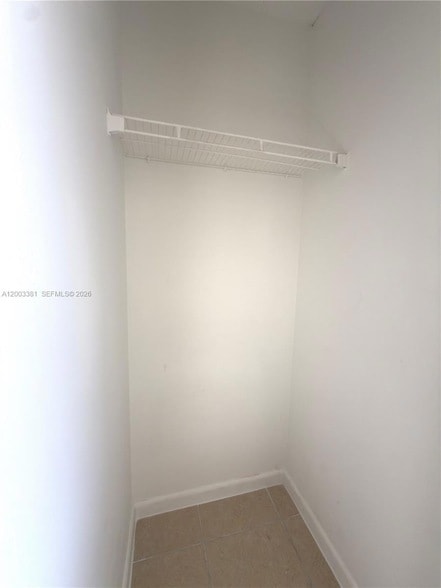 Building Photo - 14020 NE 3rd Ct