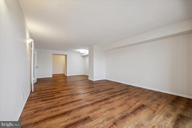 Building Photo - 4601 N Park Ave