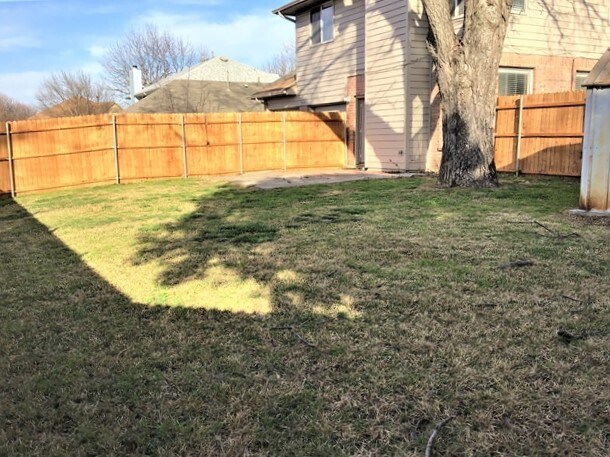 Building Photo - 3328 Creek Meadow Ln