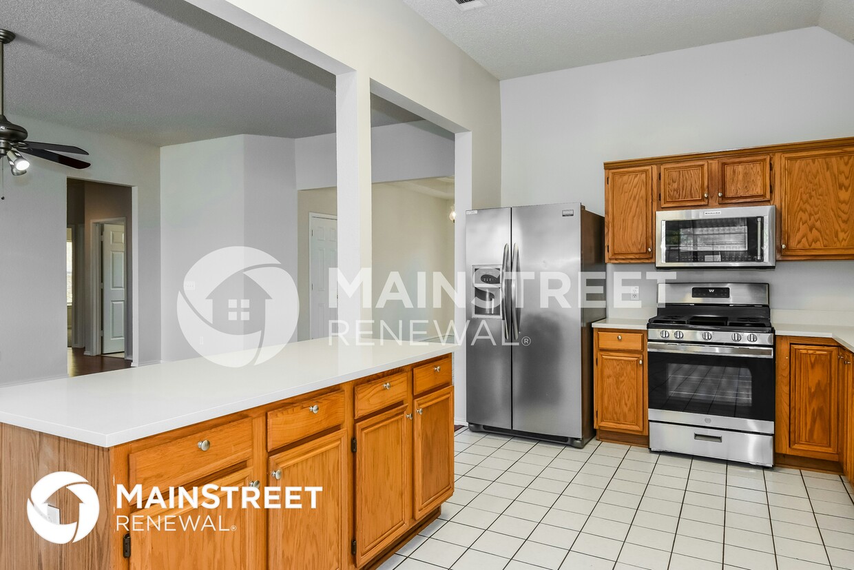 Building Photo - 2825 Clearmeadow Dr
