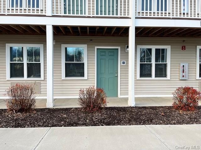 Building Photo - 1 Fairway Cir