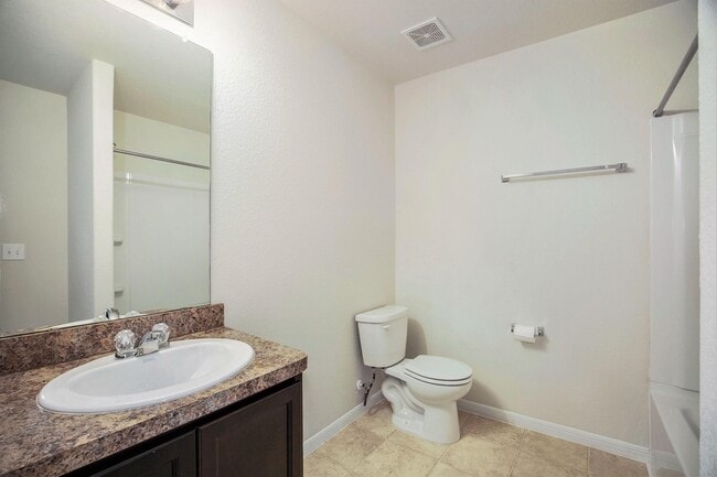 Building Photo - 19607 Whitehaven Mdw Trl