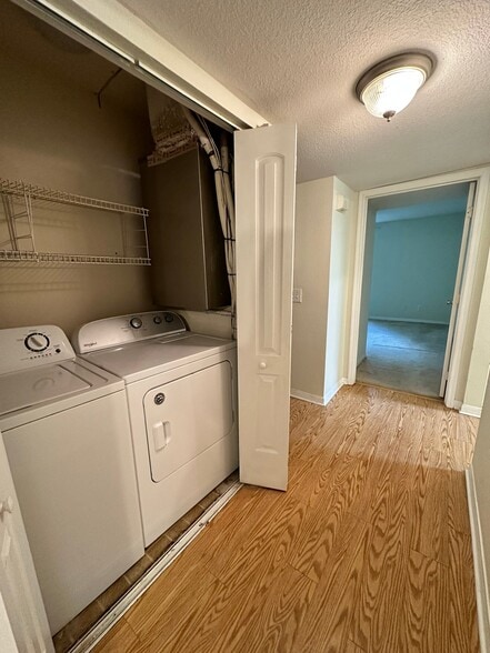 Building Photo - 13703 Richmond Park Dr N