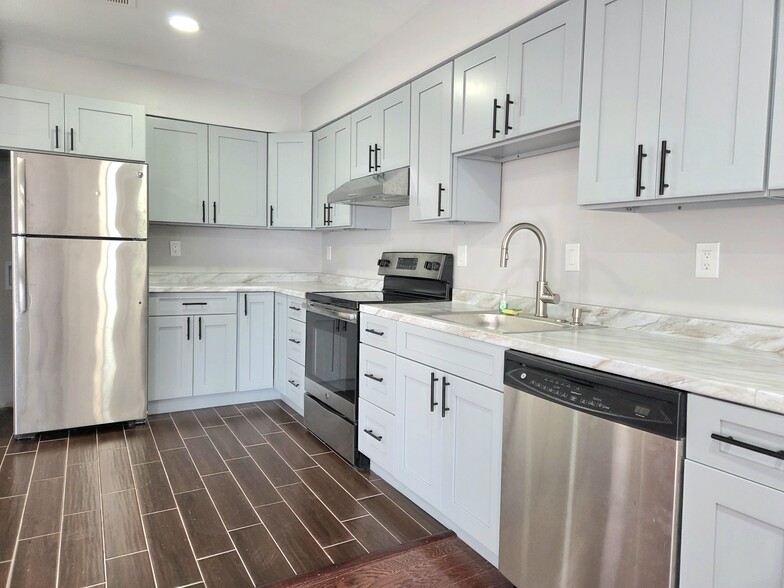 Building Photo - 5903 Havener House Way