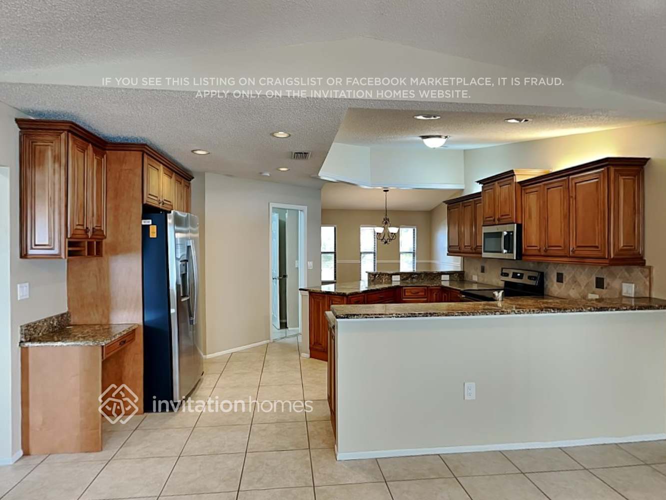 Building Photo - 2297 Cork Oak St E