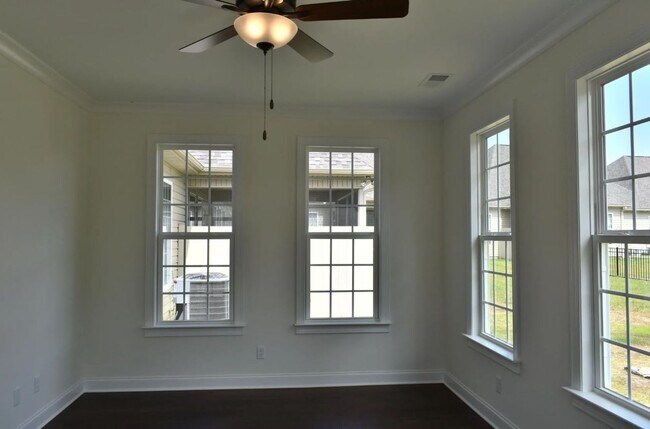 Building Photo - 968 Jackson Mill Dr