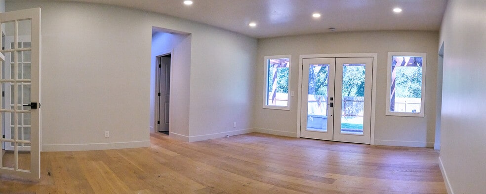 French Doors to back yard - 31660 Pitsch Canyon Rd
