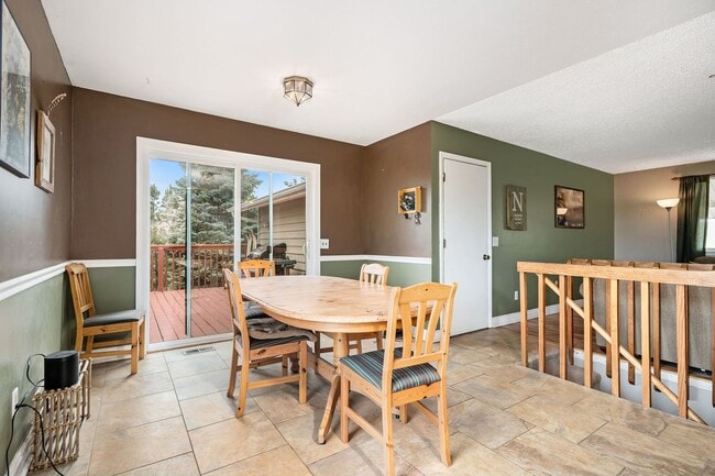 Building Photo - 12773 N Tenderfoot Trail