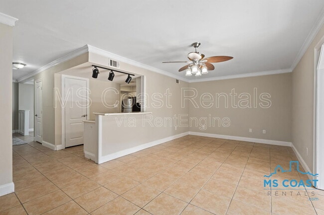 Building Photo - 387 Debuys Rd