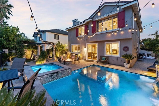 Building Photo - 6031 Medinah St