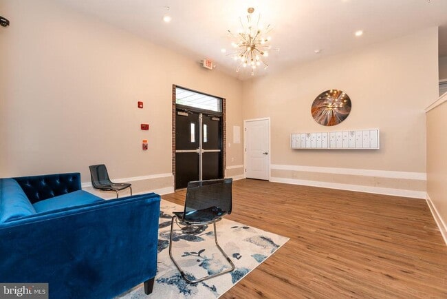 Building Photo - 2220 Master St