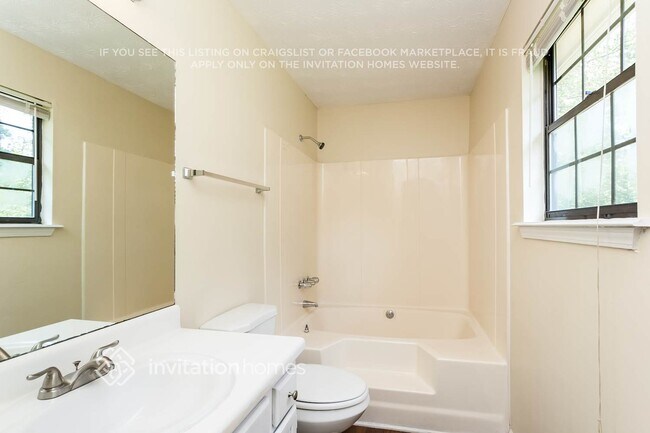 Building Photo - 6106 Yoni Dr
