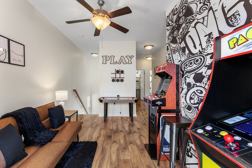 Building Photo - 257 Kono Way