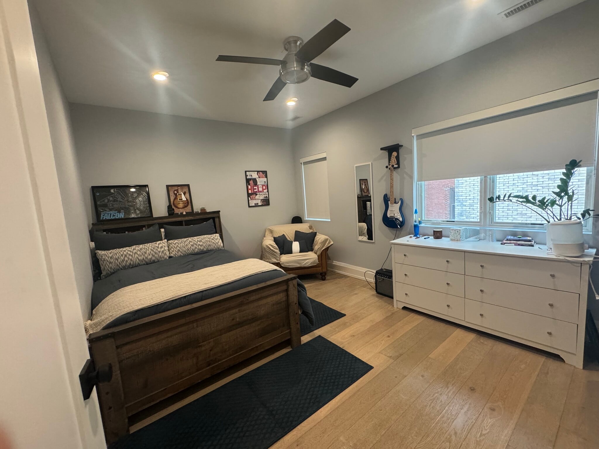 Building Photo - 230 S 3rd St