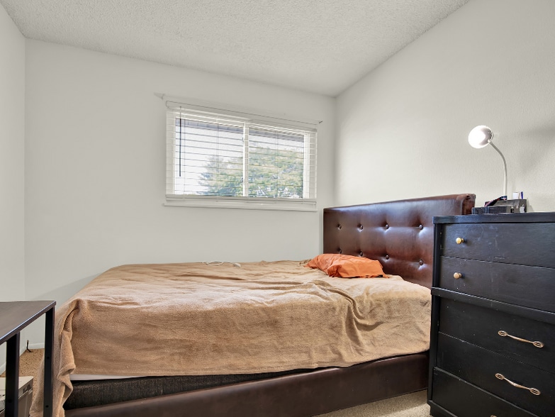 Building Photo - 13005 Lowell Ct