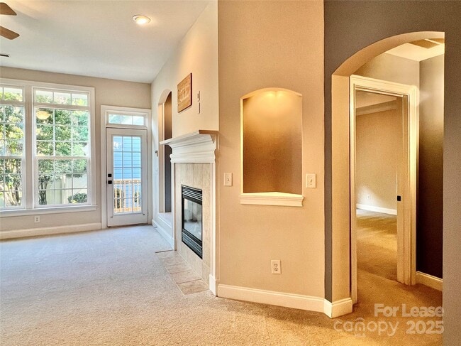 Building Photo - 1205 Gainsborough Dr